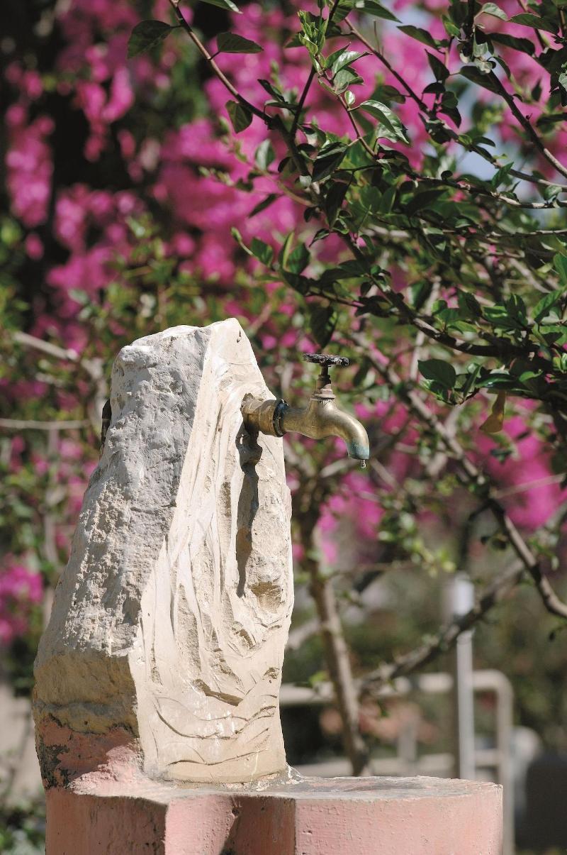 הרסוניסוס Paradise Island Villas מראה חיצוני תמונה